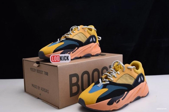 ADIDAS RUNNER YEEZY 700 NEW COLORWAY SUN WAVE BOOST GZ6984 YELLOW 0906
